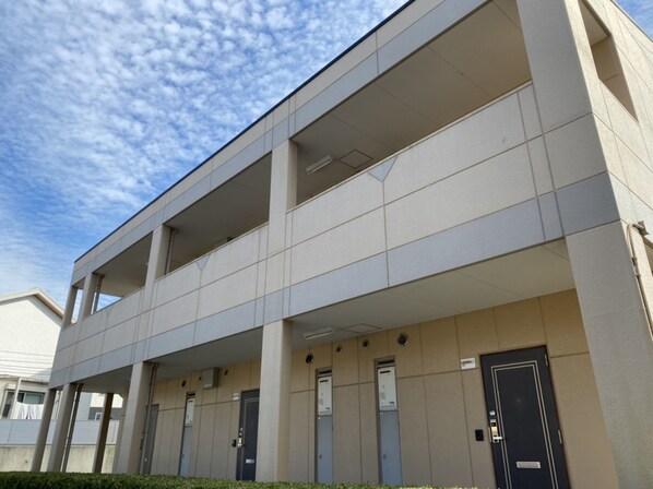 ひまわりハイツの物件外観写真